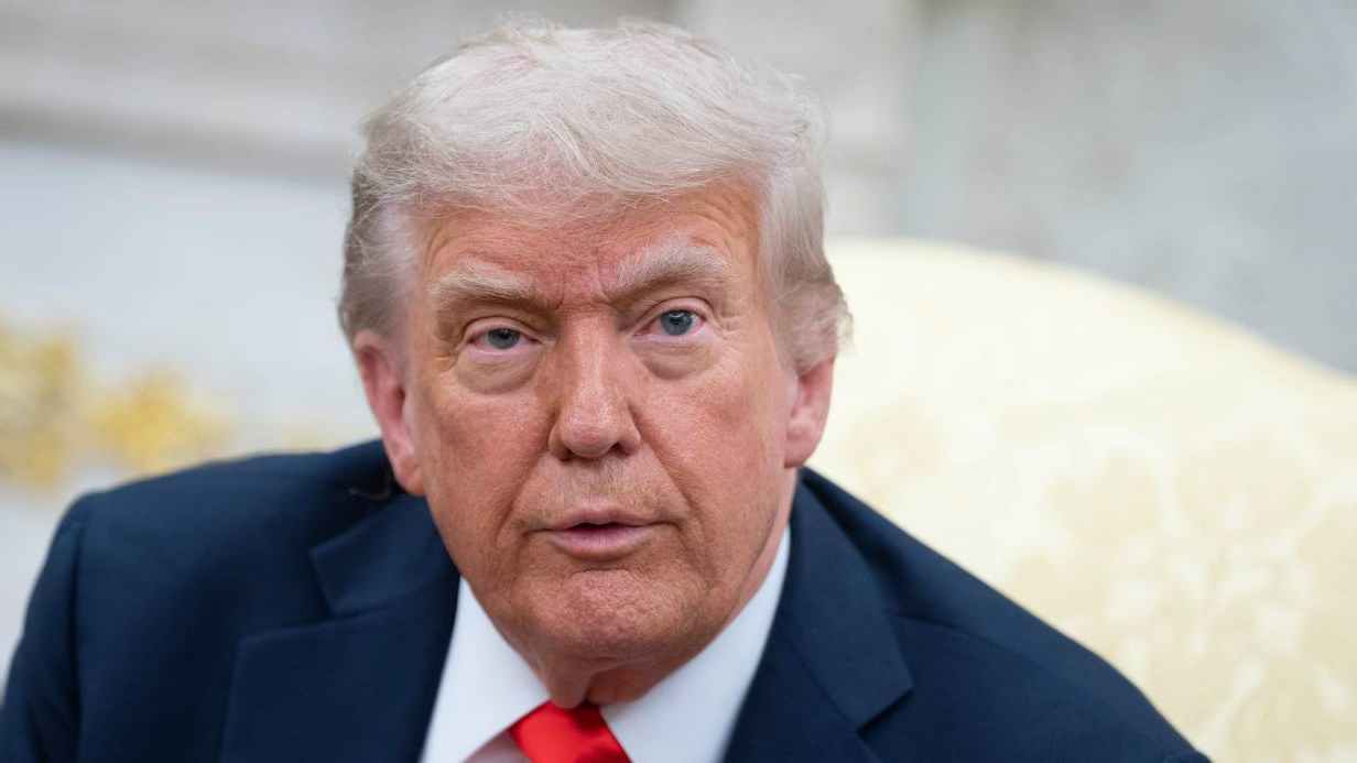 Trump'tan Avrupa Birliği ve Meksika'ya yüzde 30 gümrük vergisi