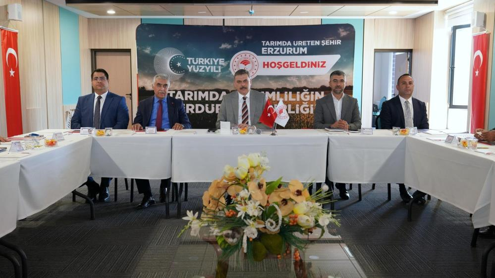 Başkan Özakalın, TDİOSB toplantısına katıldı
