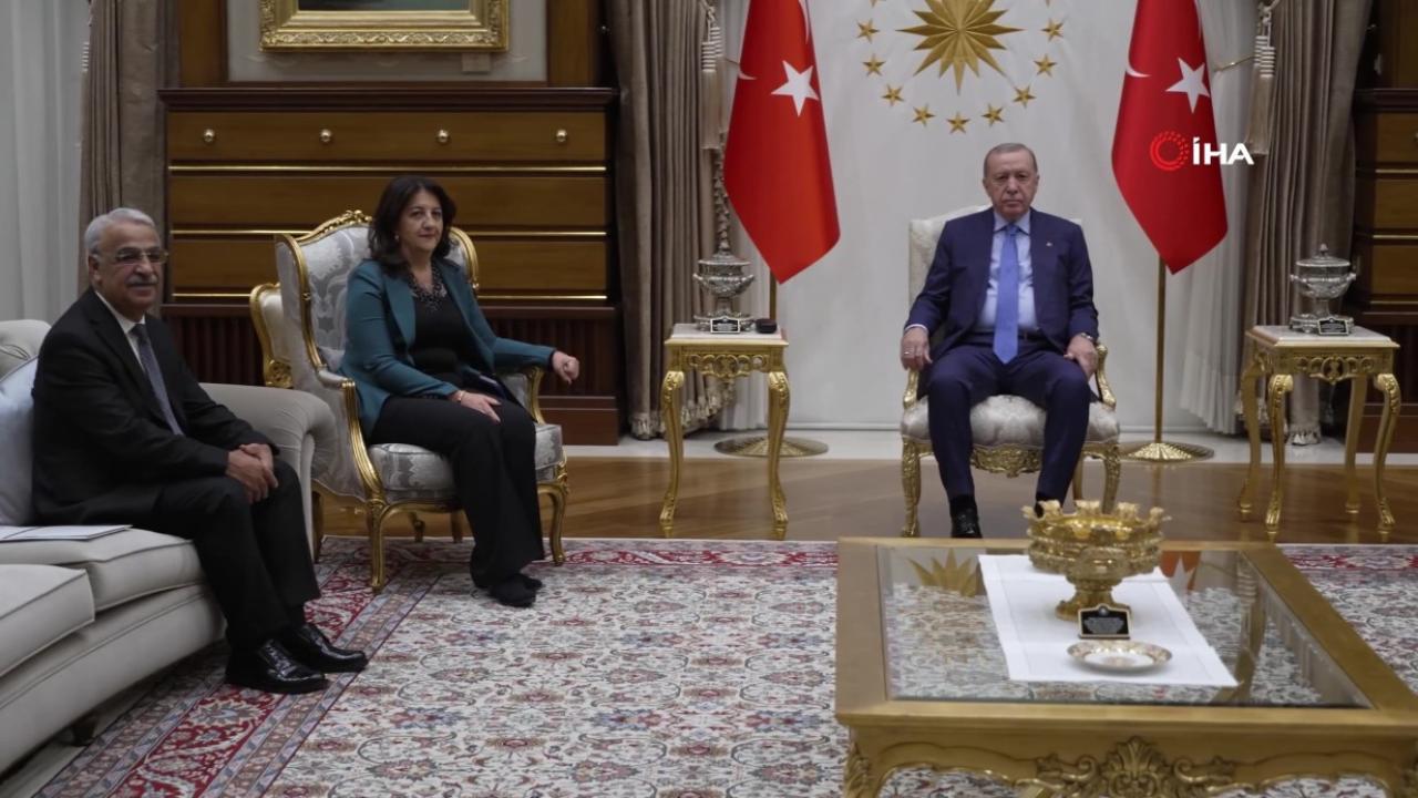 Cumhurbaşkanı Erdoğan, DEM Parti Heyeti'yle Beştepe'de görüştü