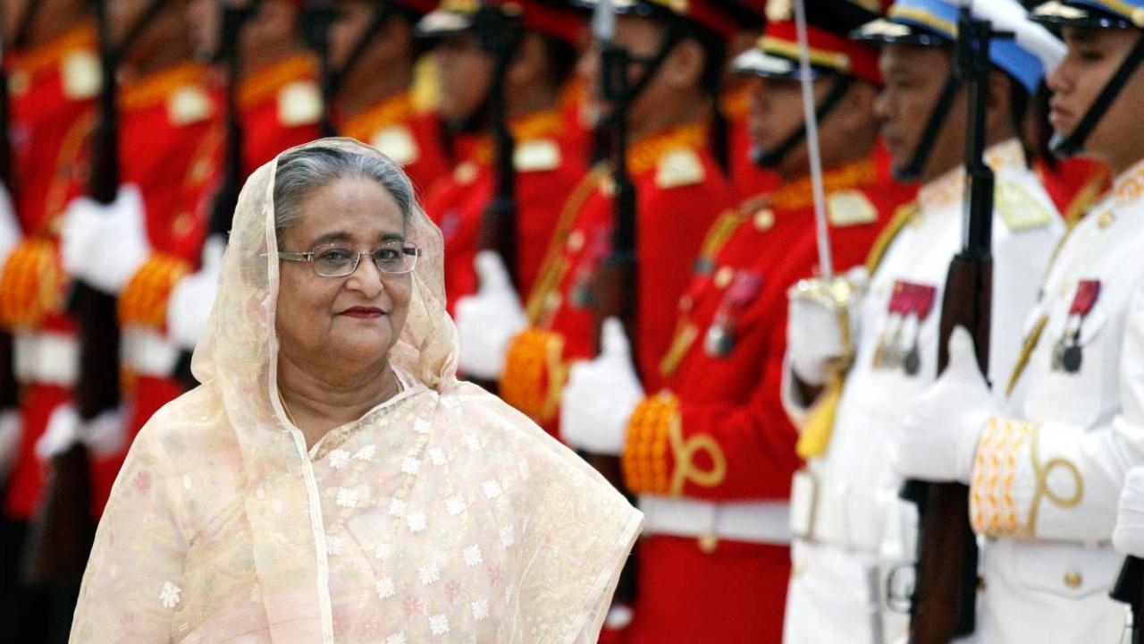 Bangladeş'te devrik Başbakan Hasina ve eski içişleri bakanına idam cezası