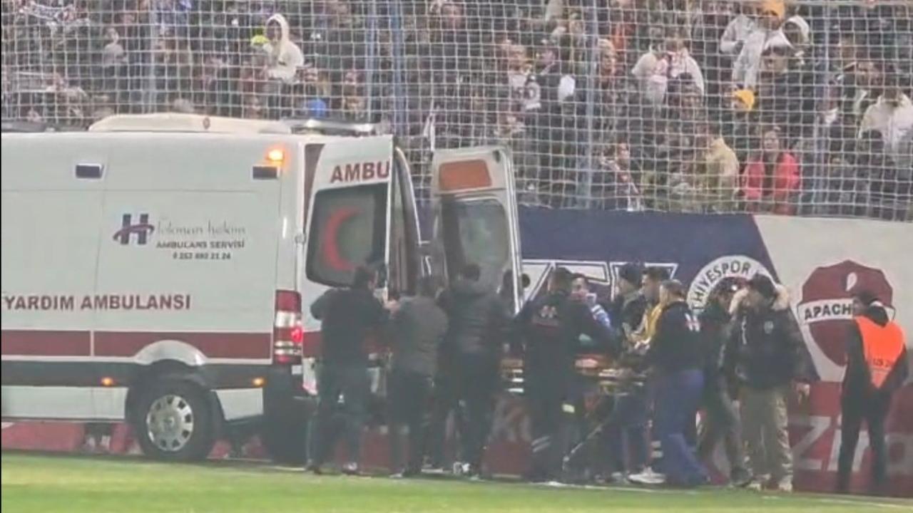Türkiye Kupası maçı öncesi bir taraftar tribünden düştü
