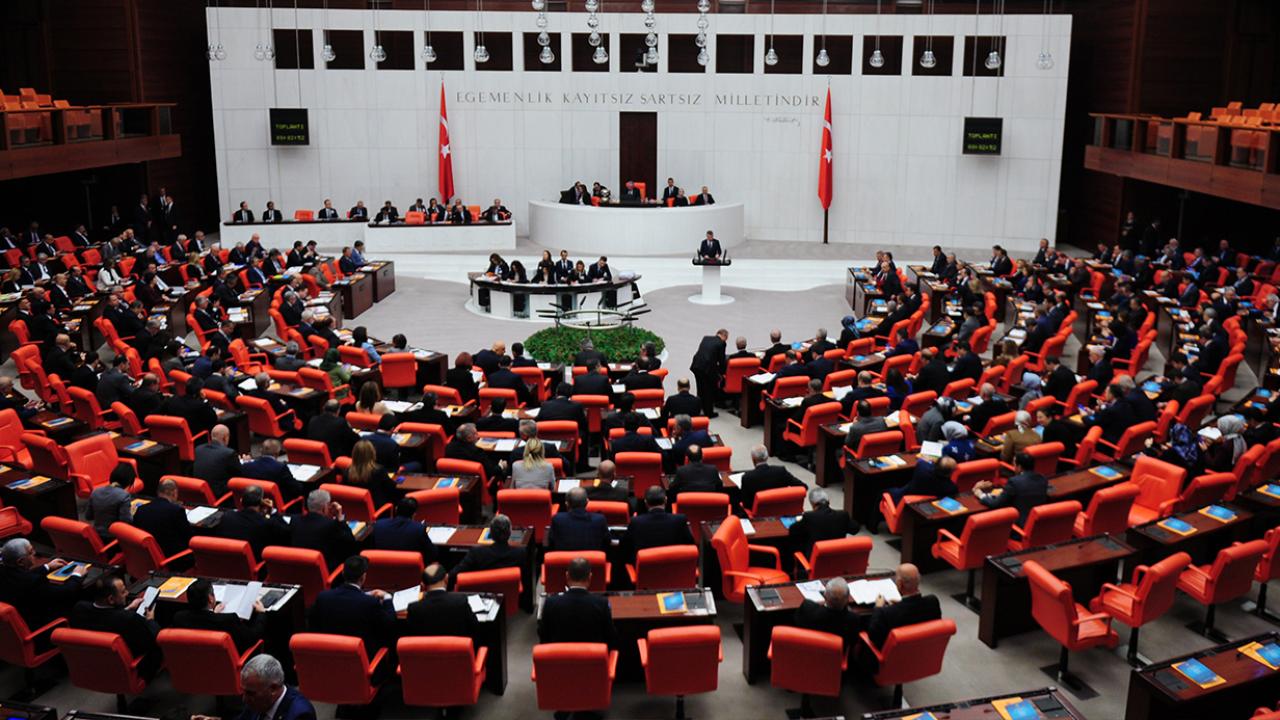 AK Parti’den yeni kanun teklifi