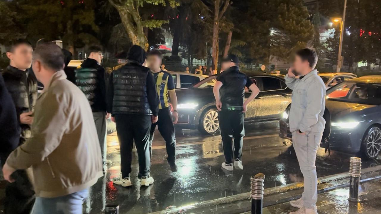 Bağdat Caddesi’nde şampiyonluk kutlamasında gerginlik