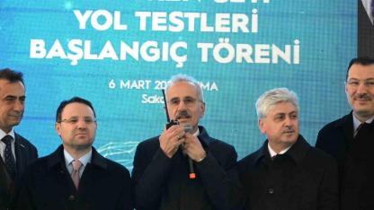 Bakan Uraloğlu: "Test süreçleri başarıyla devam eden Milli Elektrikli Hızlı Tren’imiz saatte 240 kilometre hıza ulaştı"