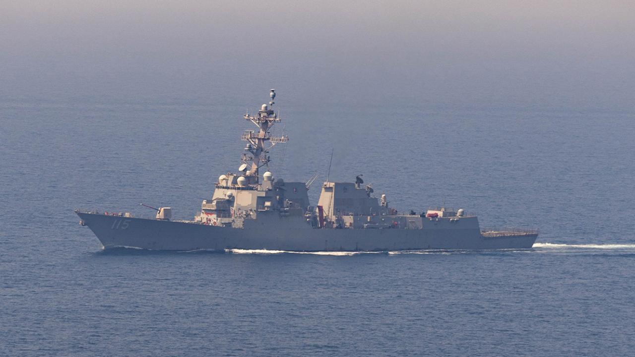 CENTCOM: "İran'a yönelik ablukada 58 geminin rotası değiştirildi, 4 gemi etkisiz hale getirildi"