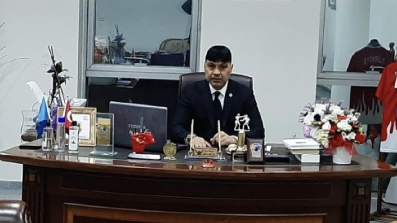 Dünya Gençlik ve Spor Konfederasyonu Erzurum İl Başkanı Gürkan Sönmez, Kurban Bayramı dolayısıyla bir mesaj yayımladı.