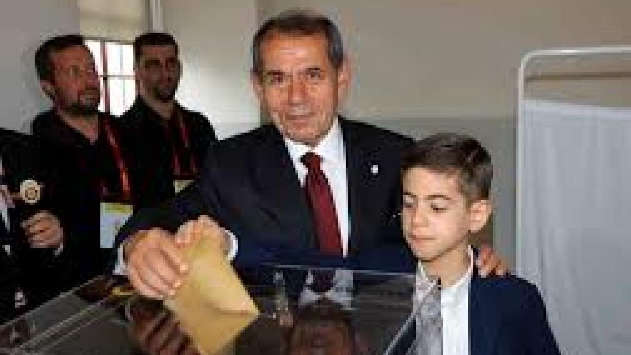 Galatasaray'da 4. Dursun Özbek dönemi