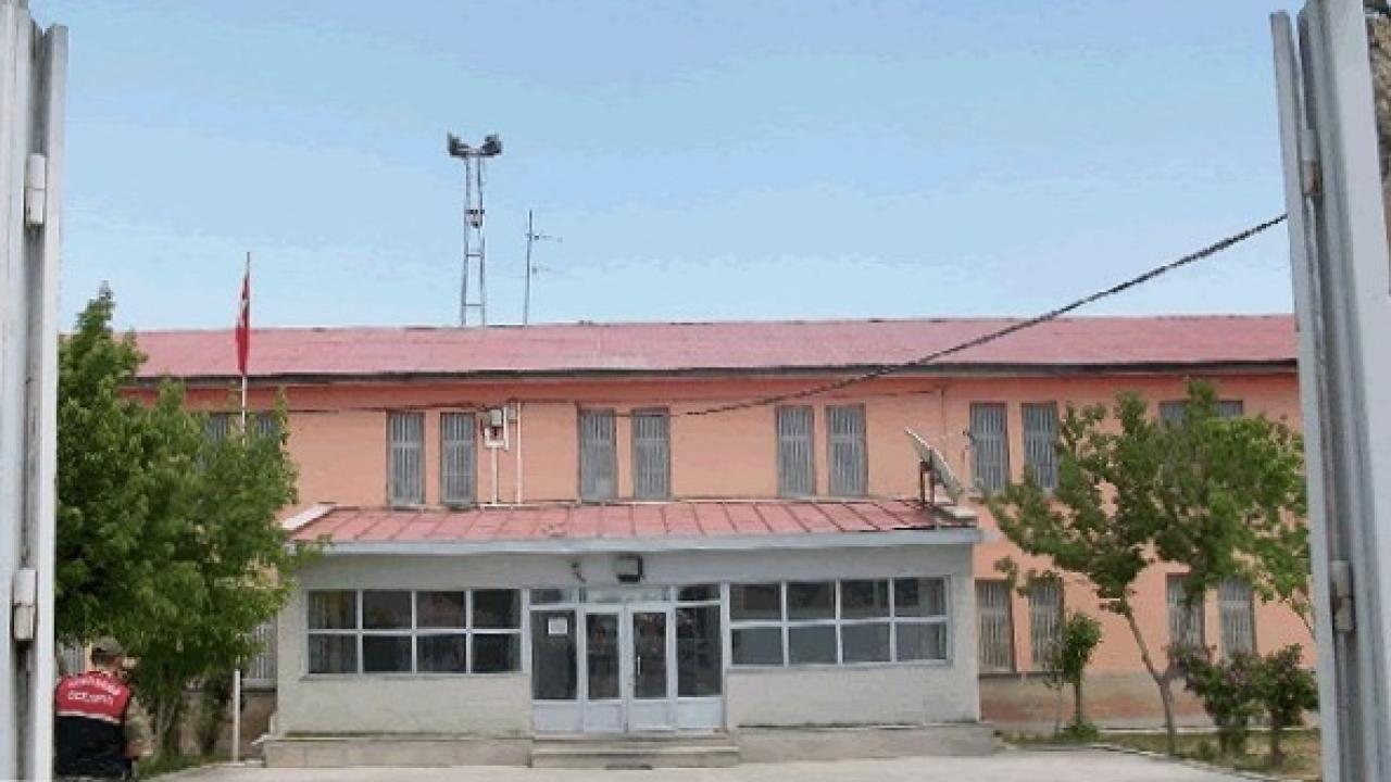 Gülistan Doku soruşturmasında tutuklu 7 kişi Elazığ’dan Erzurum’a nakledildi