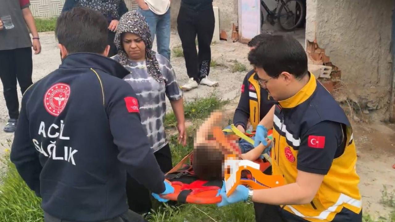 İki yaşındaki çocuk oynadığı 2. kattaki balkondan düştü