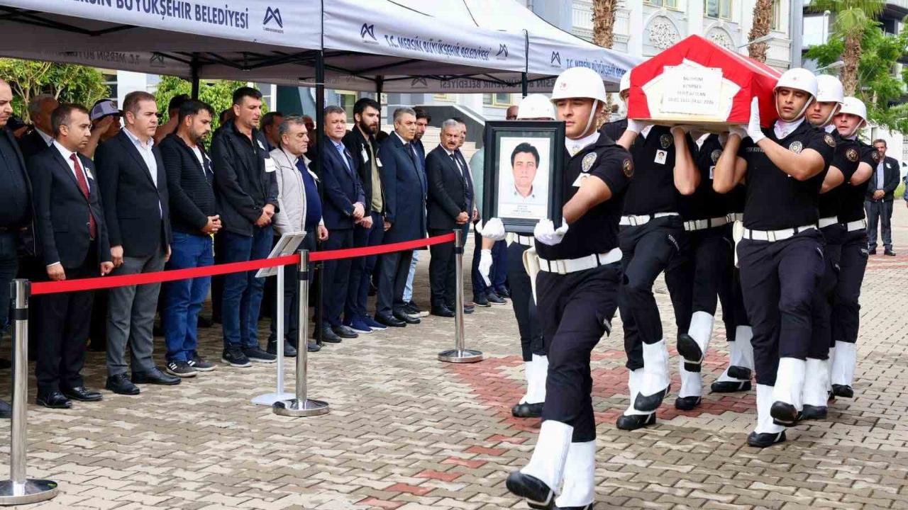 Kalp krizine yenilen komiserin naaşı memleketi Diyarbakır’a gönderildi