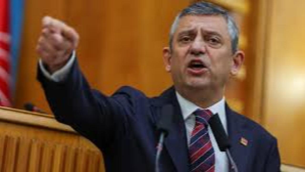 Özgür Özel: "Biz o binadan çıktık, meraklısına bıraktık, bundan sonraki genel merkezimiz TBMM’dir"