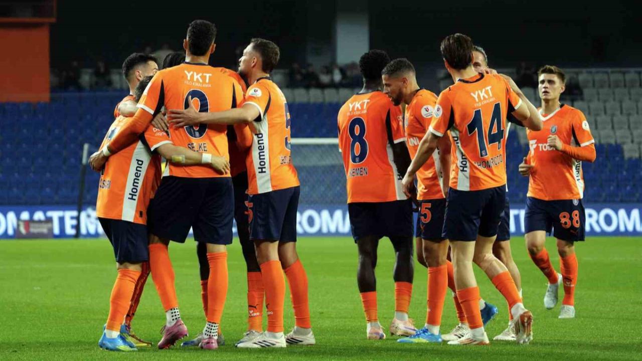 Trabzonspor’un zaferi Başakşehir’i Avrupa’ya taşıdı