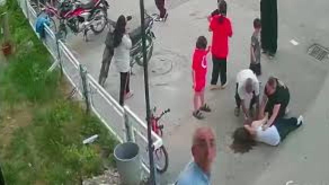 12. kattan düşen kız çocuğu hayata tutundu