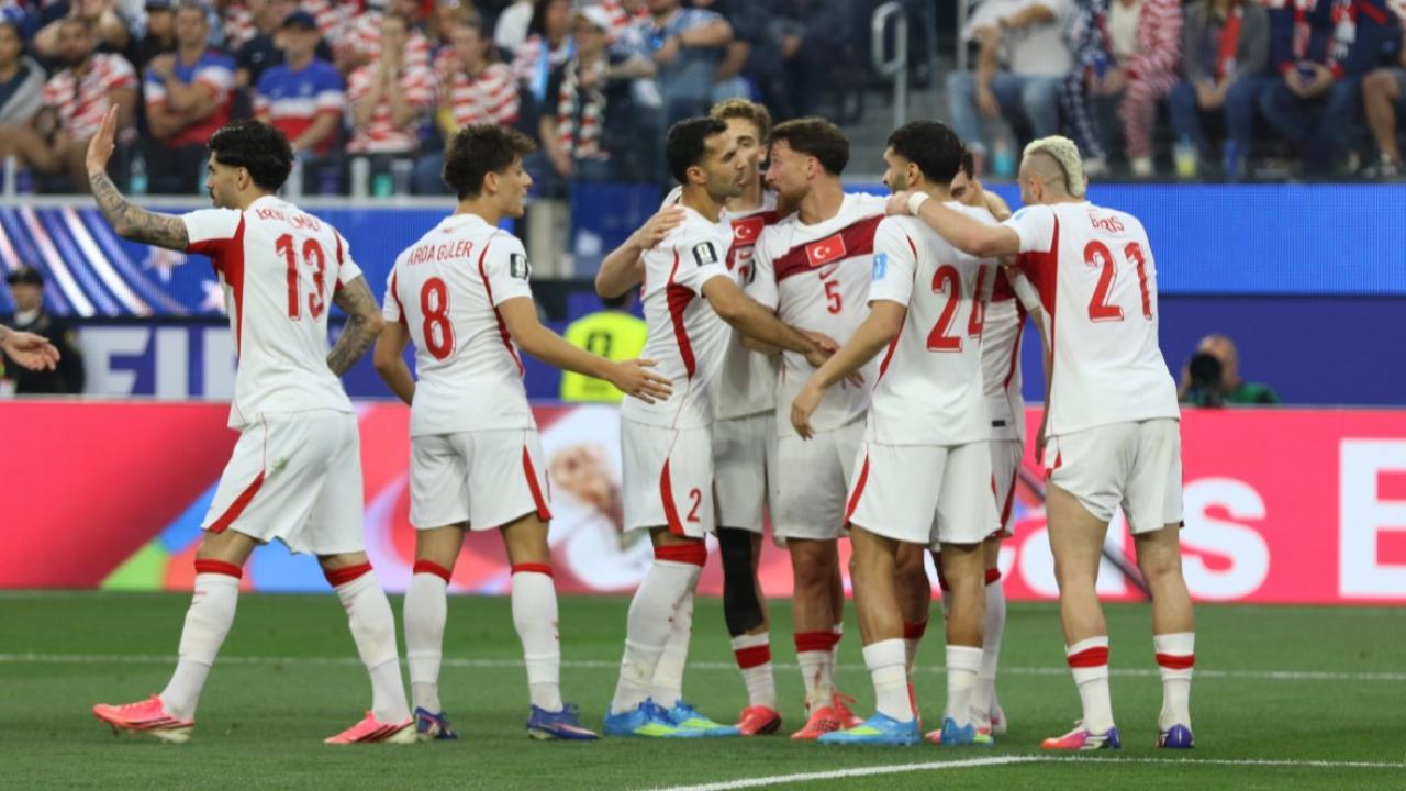 A Milli Futbol Takımı'nda 26 futbolcunun 23'ü Dünya Kupası'nda oynadı