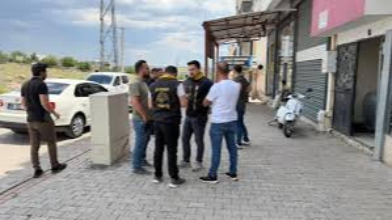 Aile içi kavgada dehşet: Baba, eşi ve kızını silahla yaraladı