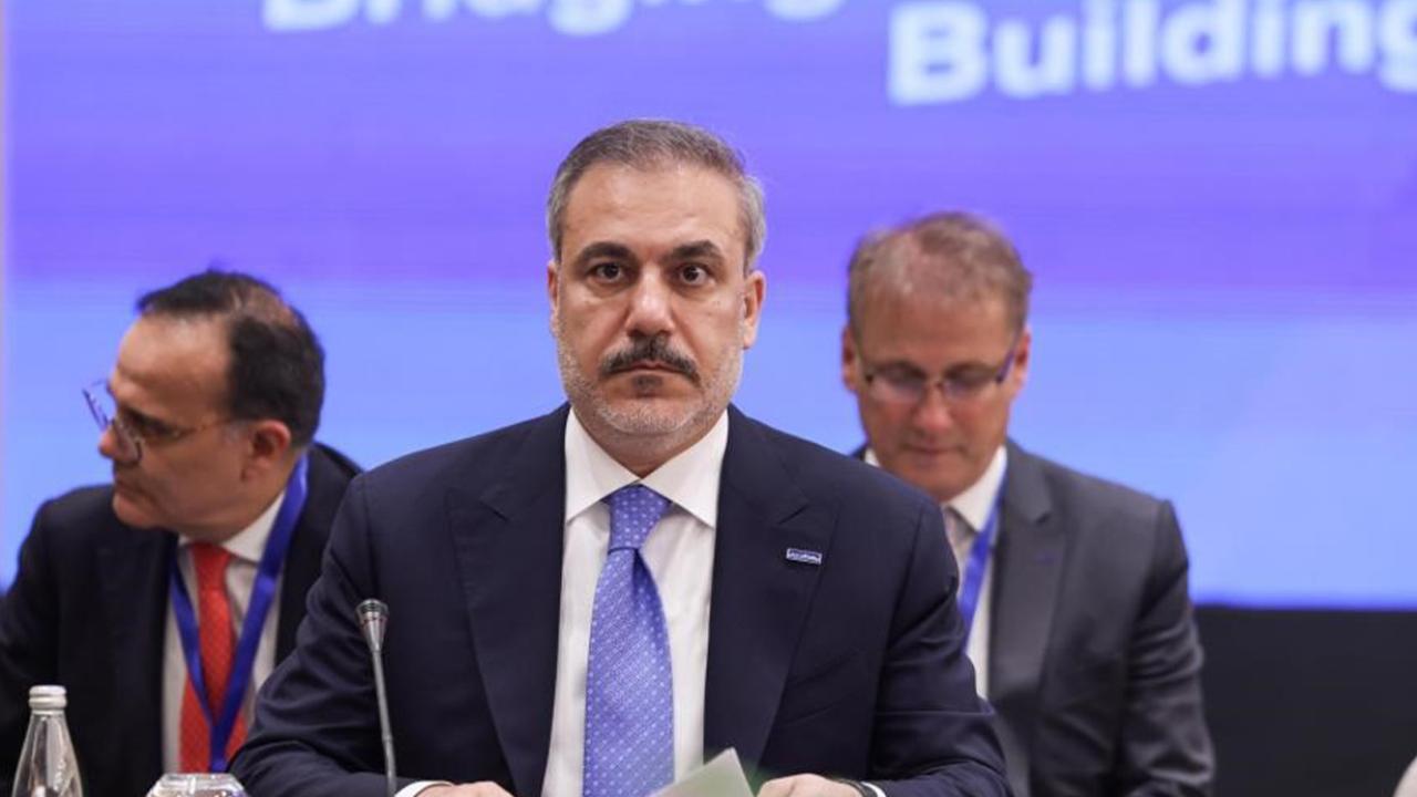 Bakan Fidan, Katar Başbakanı Al Sani ile telefonda görüştü