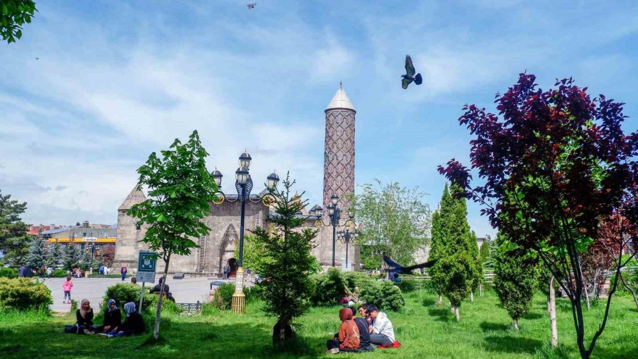 Erzurum ve Ardahan için "sarı" kodlu uyarı