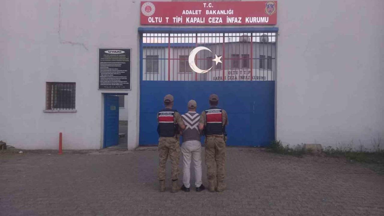 Erzurum’da jandarmadan yakalama kararı olan şahıslara operasyon