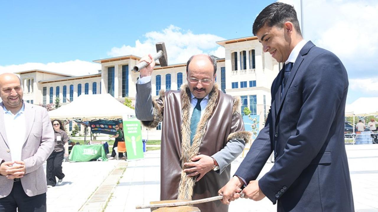 ETÜ’de bahar şenliği coşkusu yaşandı