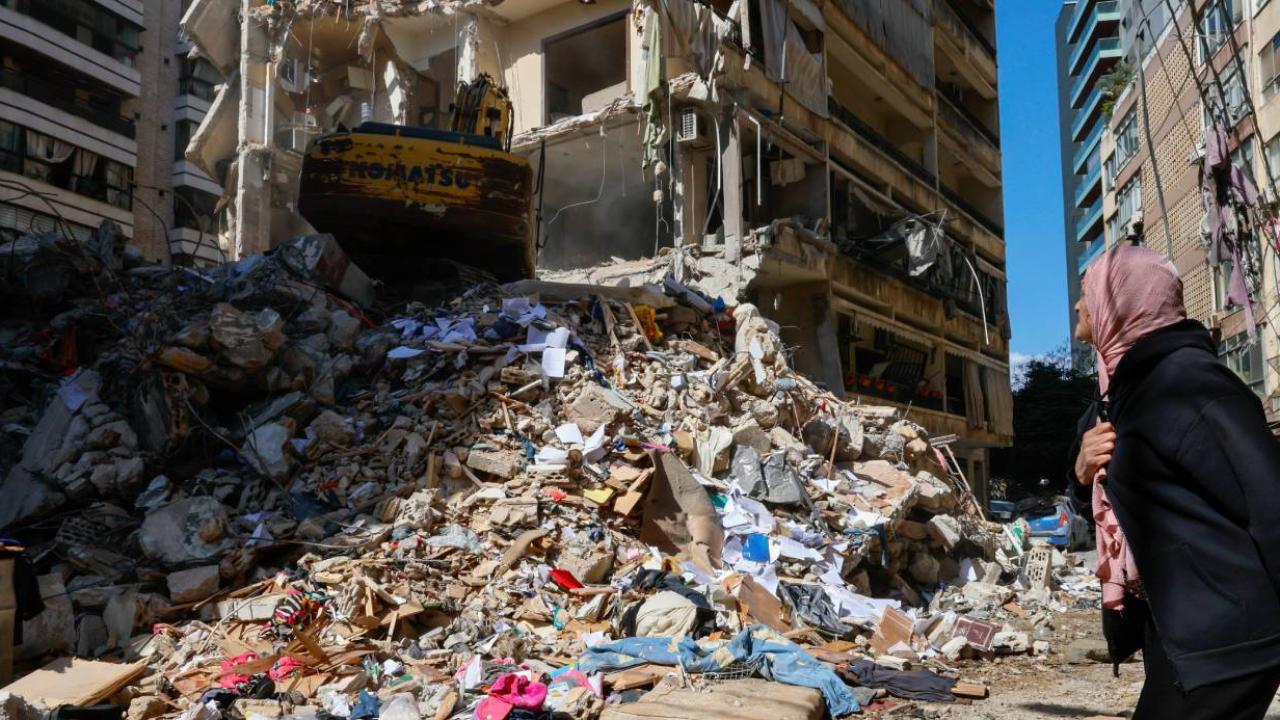 Lübnan'da İsrail saldırılarında toplam can kaybı 3 bin 700'ü aştı