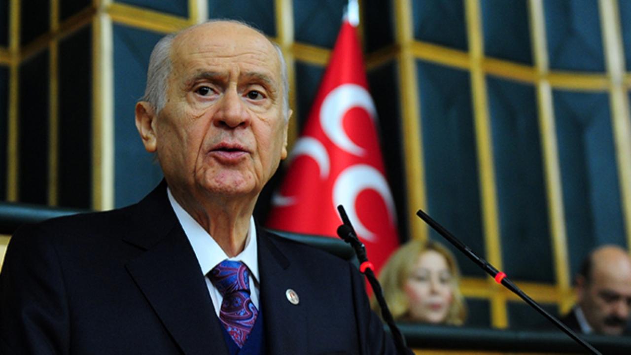 MHP lideri Bahçeli'den Özel'e: "CHP bünyesindeki çatlağı memleket sathına yaymaktan vazgeçilmelidir"