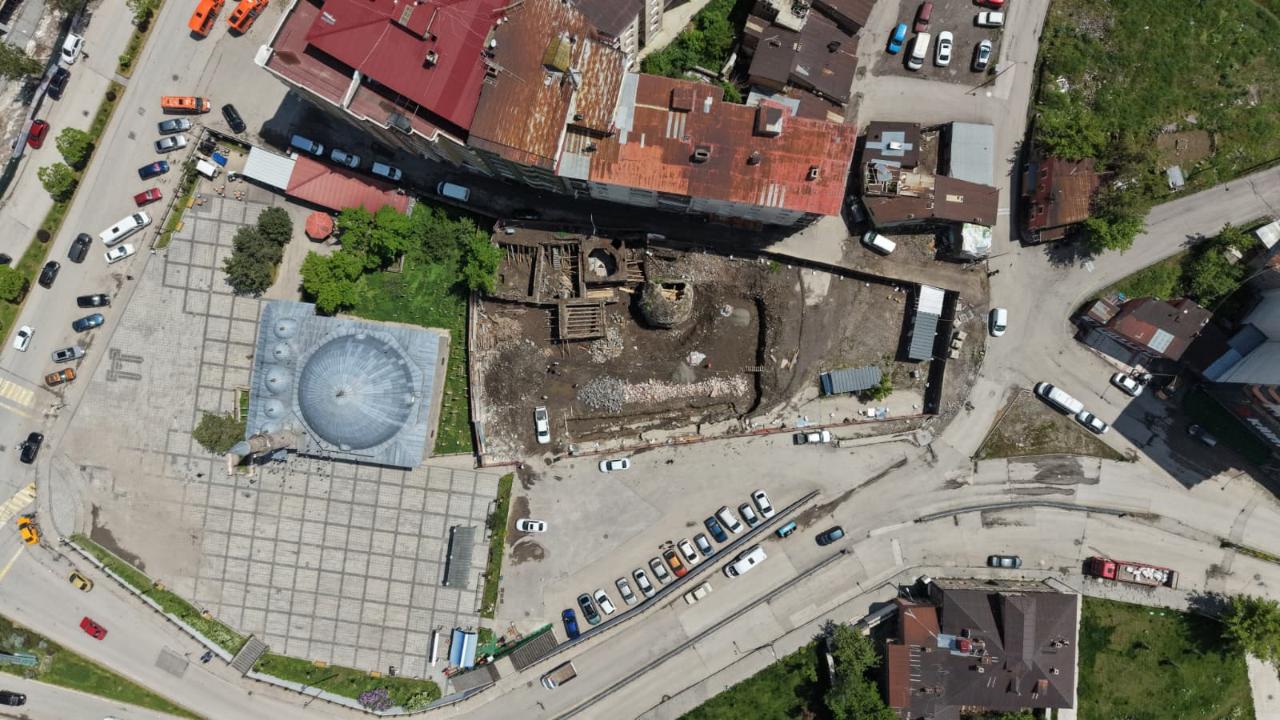 Tarihe ve Geleceğe Güçlü Dokunuş: AHİ TOMAN BABA Kümbeti Restore Ediliyor