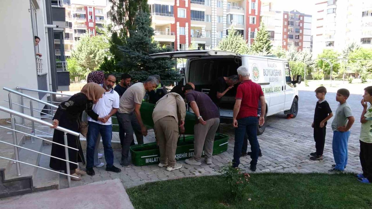 Taşındığı evde ölü bulundu