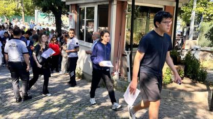 YKS’nin ikinci oturumu AYT başladı