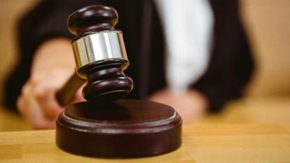 Amirine saldırdı, 23 senelik tazminattan oldu