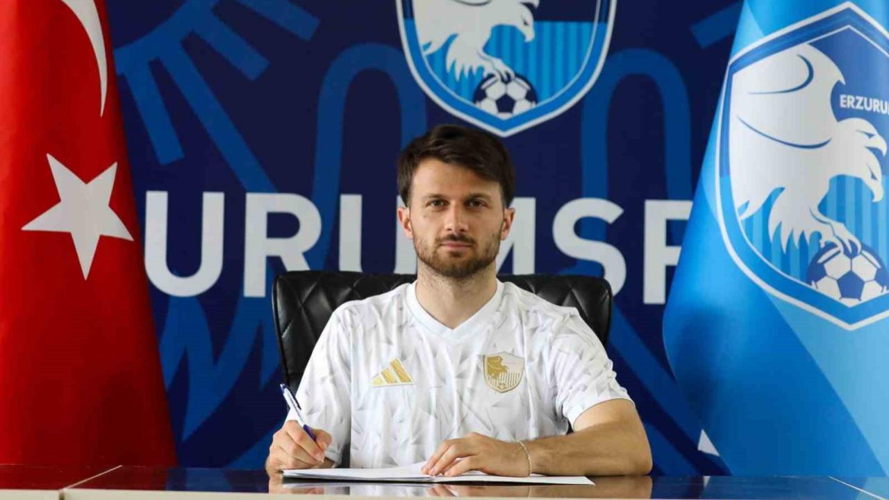Erzurumspor FK’da Murat Cem Akpınar ile yola devam