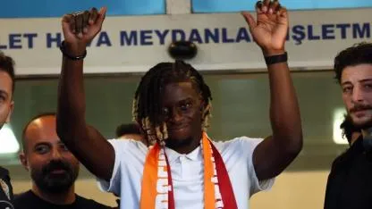 Galatasaray’ın yeni transferi Lesley Ugochukwu, İstanbul’a geldi