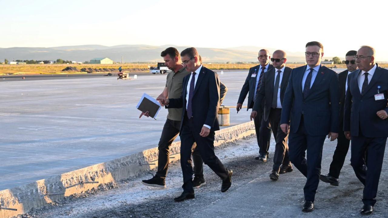 Havalimanı’ndaki çalışmalara yerinde inceleme