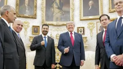 Irak Başbakanı Zeydi, Beyaz Saray’da Trump ile bir araya geldi