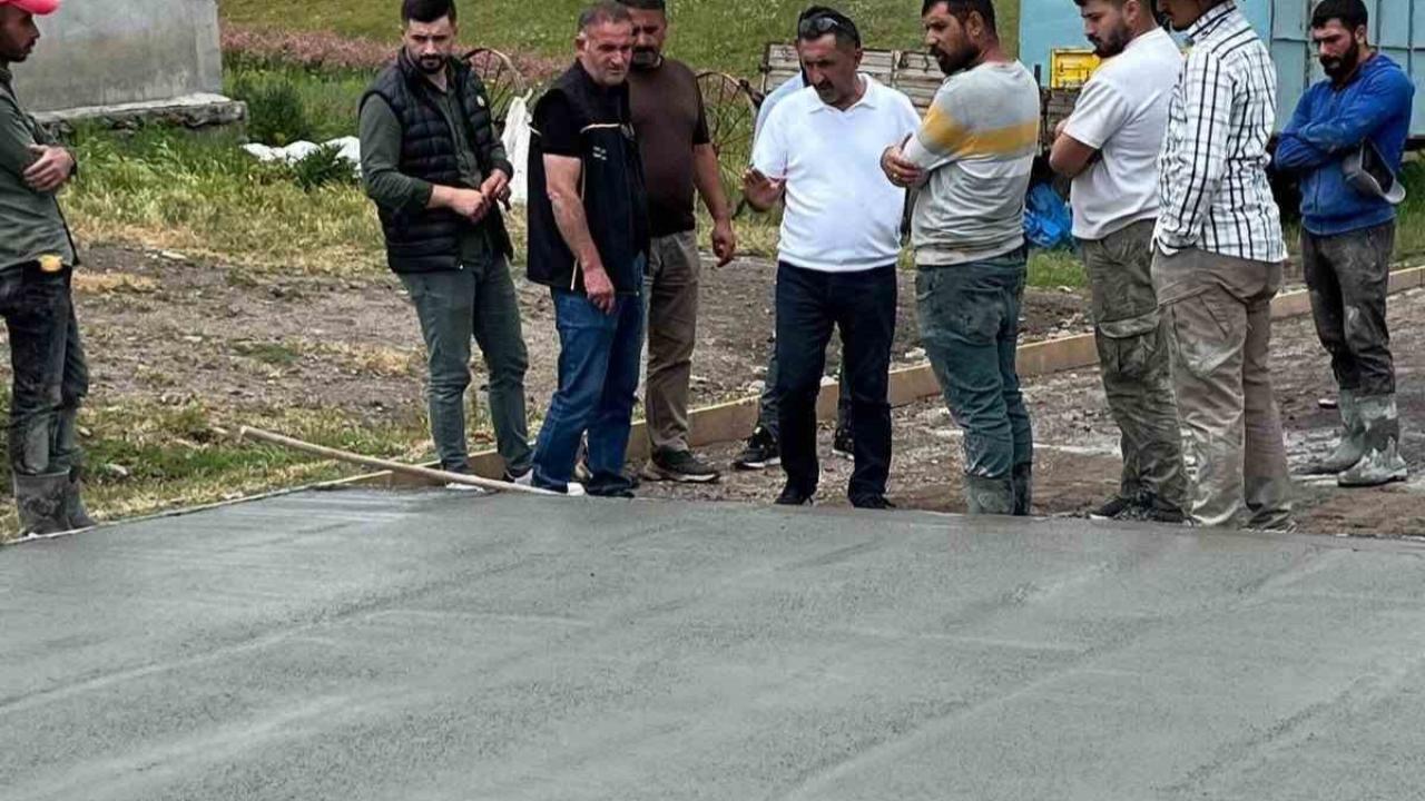 Kars’ta köy yolları konfora kavuşuyor