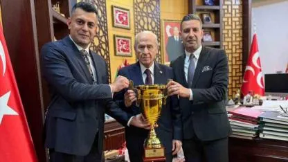 MHP Genel Başkanı Devlet Bahçeli’ye Türk Boks Federasyonu’ndan ziyaret