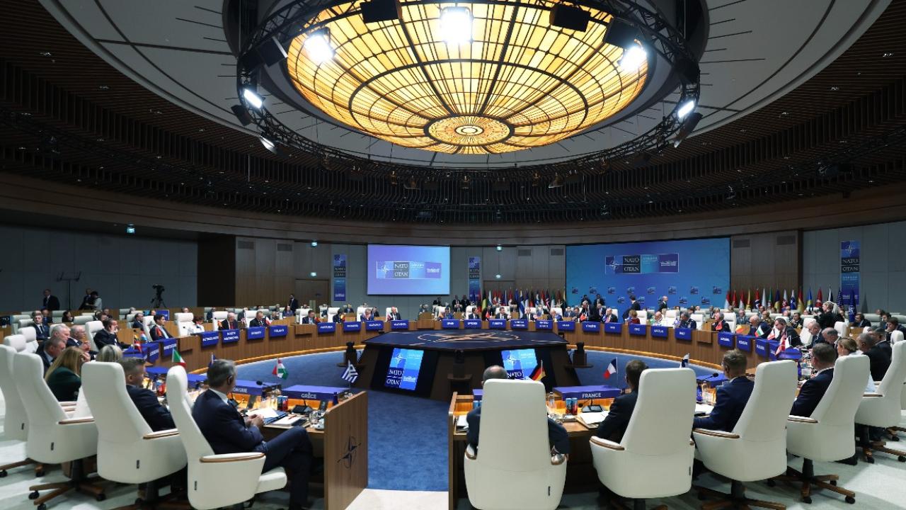NATO Ankara Zirvesi Bildirisi: "NATO 50 milyar doların üzerinde yeni savunma alımı yapacak"