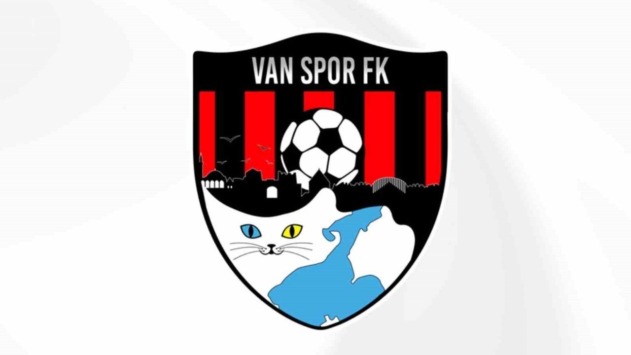Vanspor FK ve Çaykur Rizespor yeni sezon kampı için Erzurum’u tercih etti